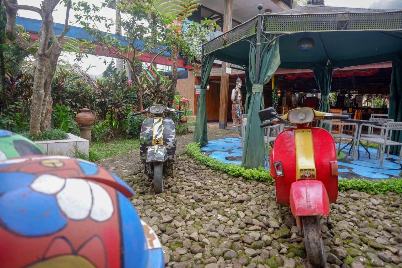 Reddoorz Resort @ Tawangmangu Eksteriør bilde